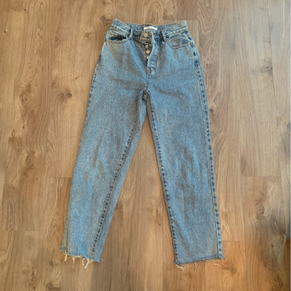 high waisted mom jeans